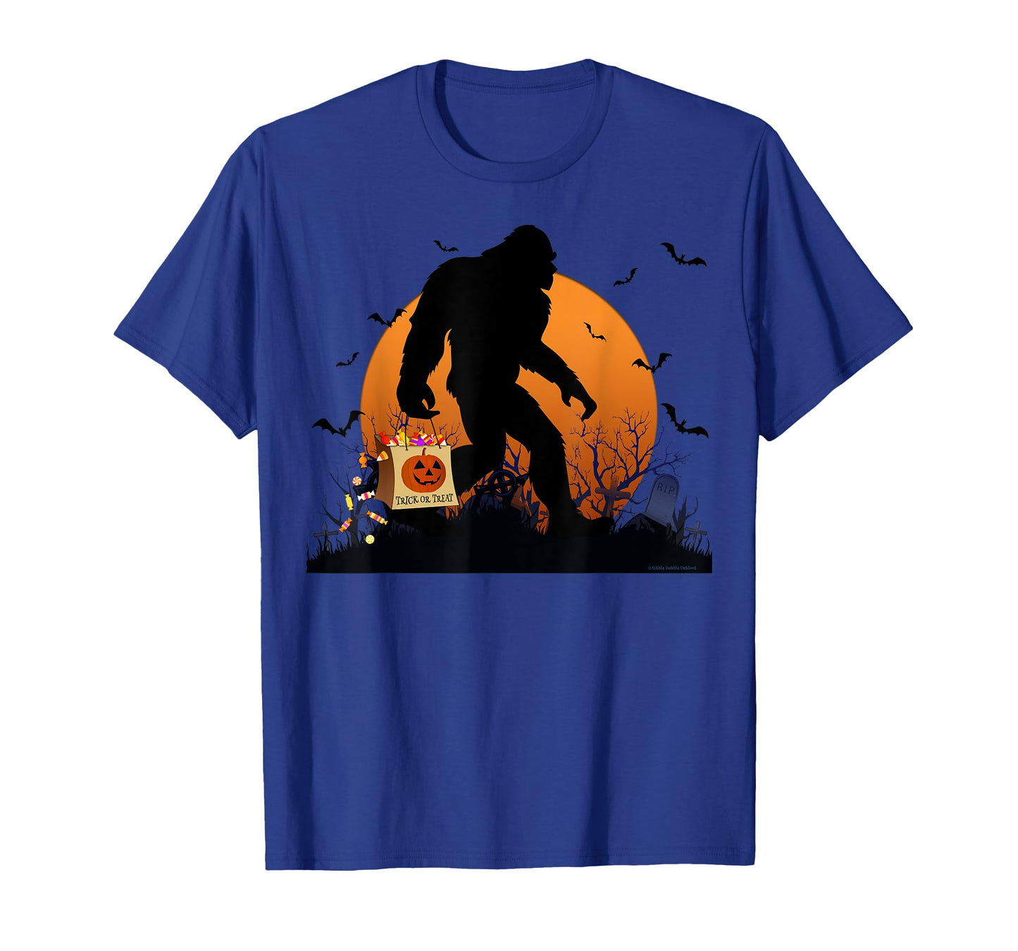 Funny Halloween Bigfoot Trick or Treating Full Moon Bigfoot T-Shirt