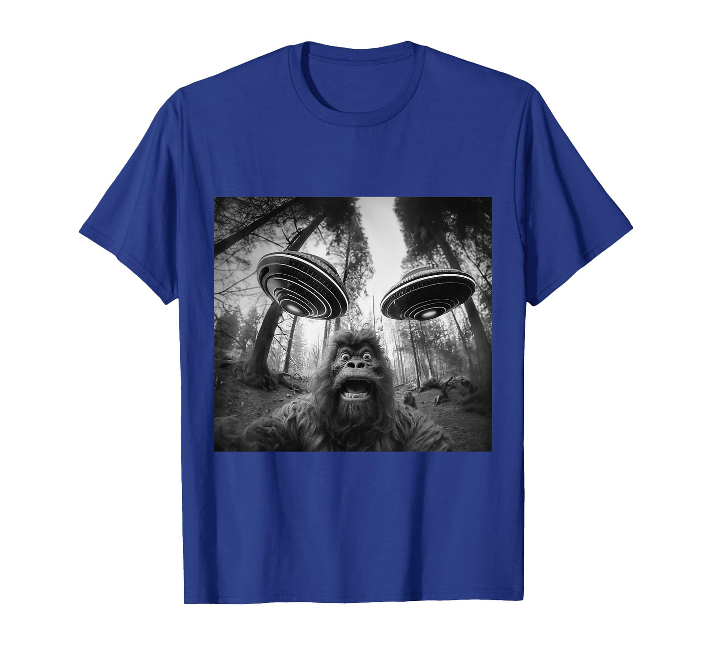 funny bigfoot Sasquatch Alien UFO for men women graphic fun T-Shirt