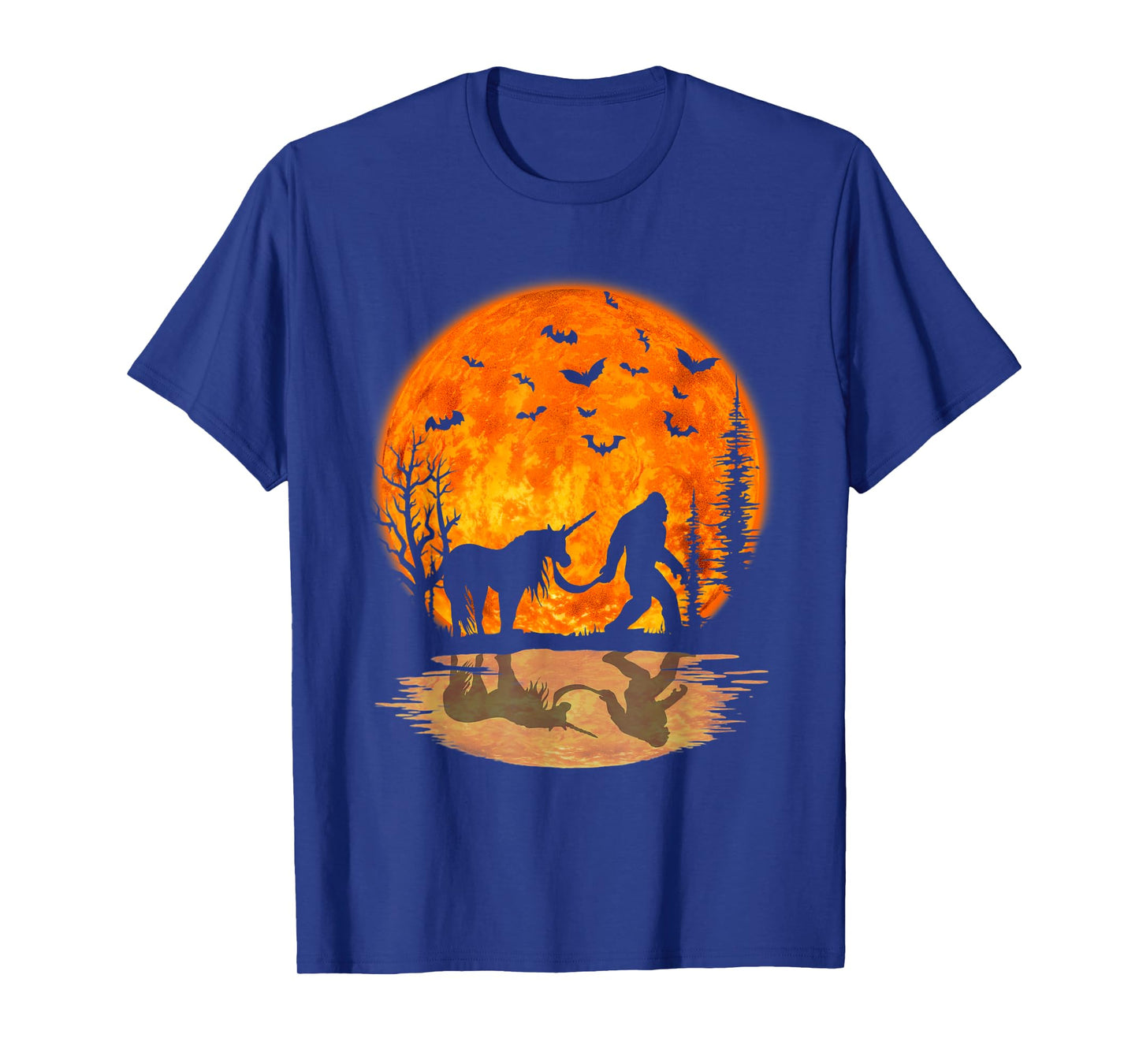 Bigfoot Walking Unicorn Funny Sasquatch Unicorn Halloween T-Shirt