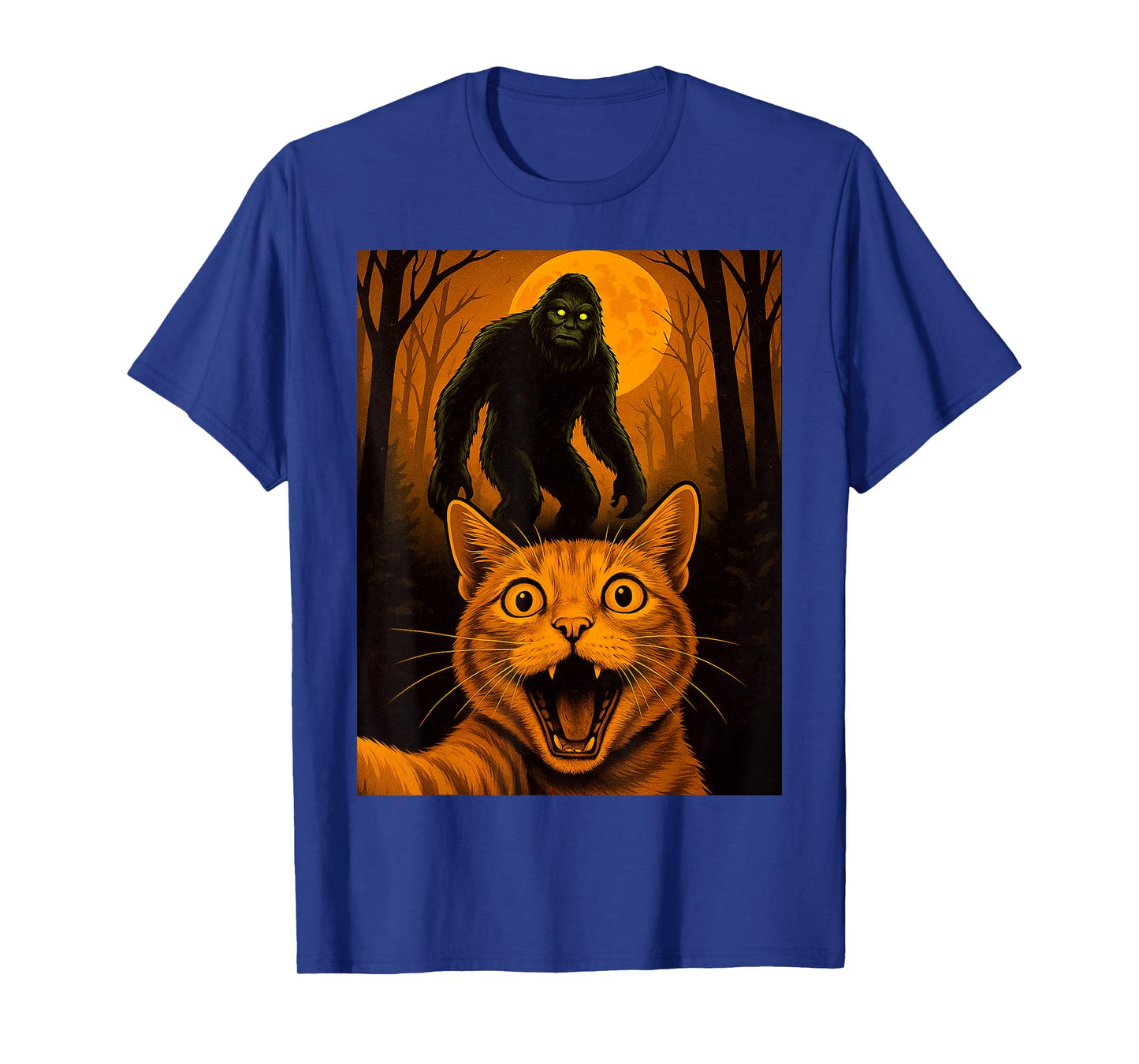 Scared Cat Selfie with Zombie Bigfoot Sasquatch Halloween T-Shirt