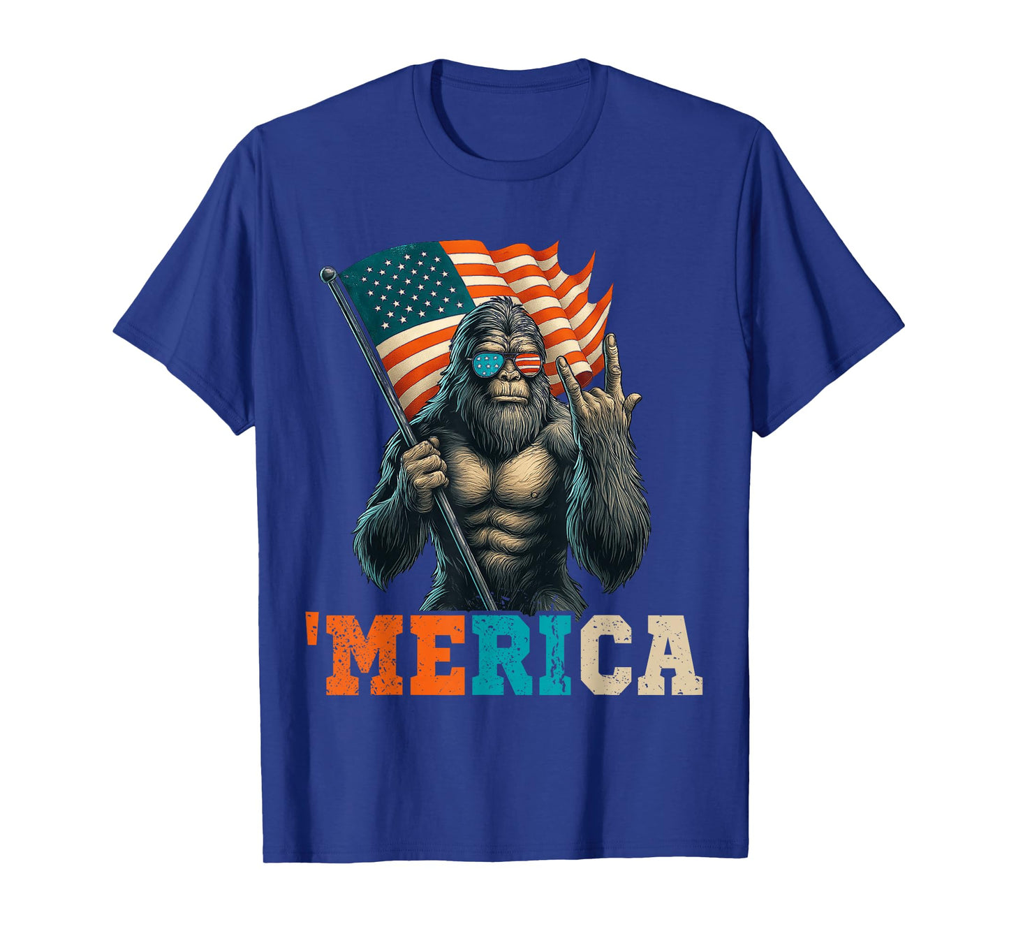 Funny Bigfoot American Flag Patriotic Sasquatch 4th of July T-Shirt