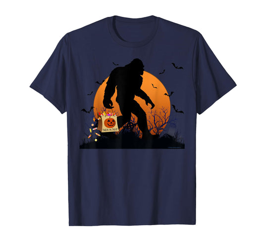 Funny Halloween Bigfoot Trick or Treating Full Moon Bigfoot T-Shirt
