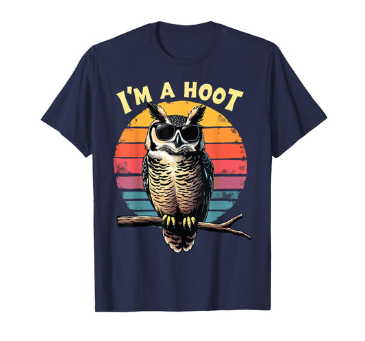 I'm A Hoot Sarcastic Saying Owl Bird Retro Vintage Funny T-Shirt