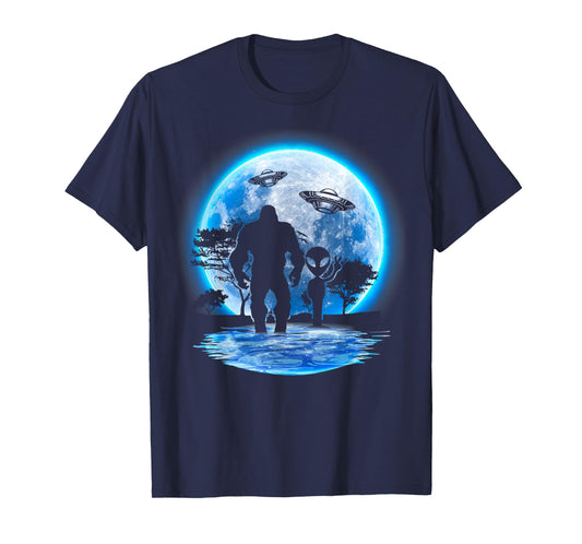 Alien & Bigfoot Moon Big Foot Sasquatch Gifts For Men Women T-Shirt