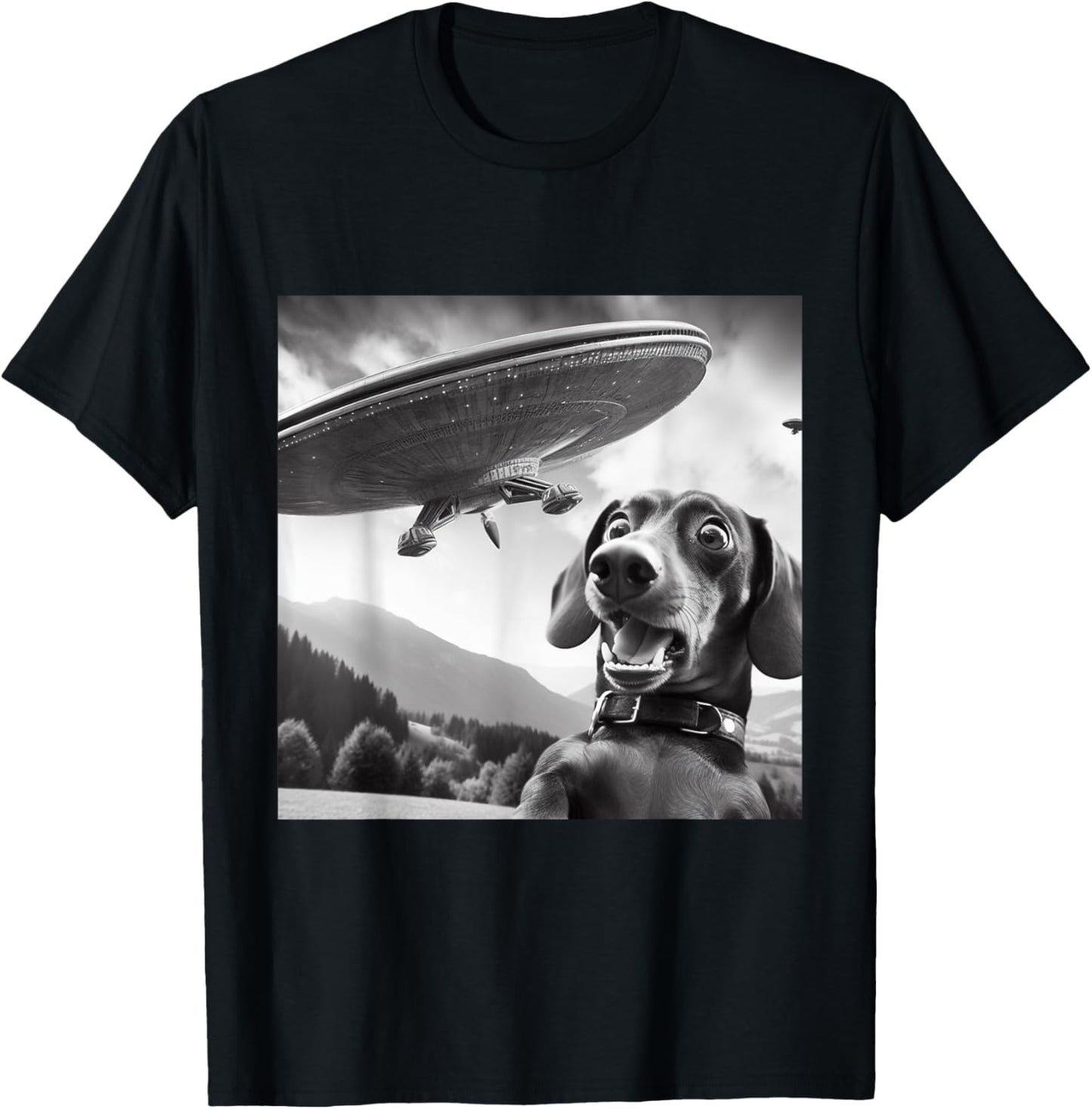 Wiener Dog Selfie With UFOs - Funny Flying Alien Dachshund T-Shirt