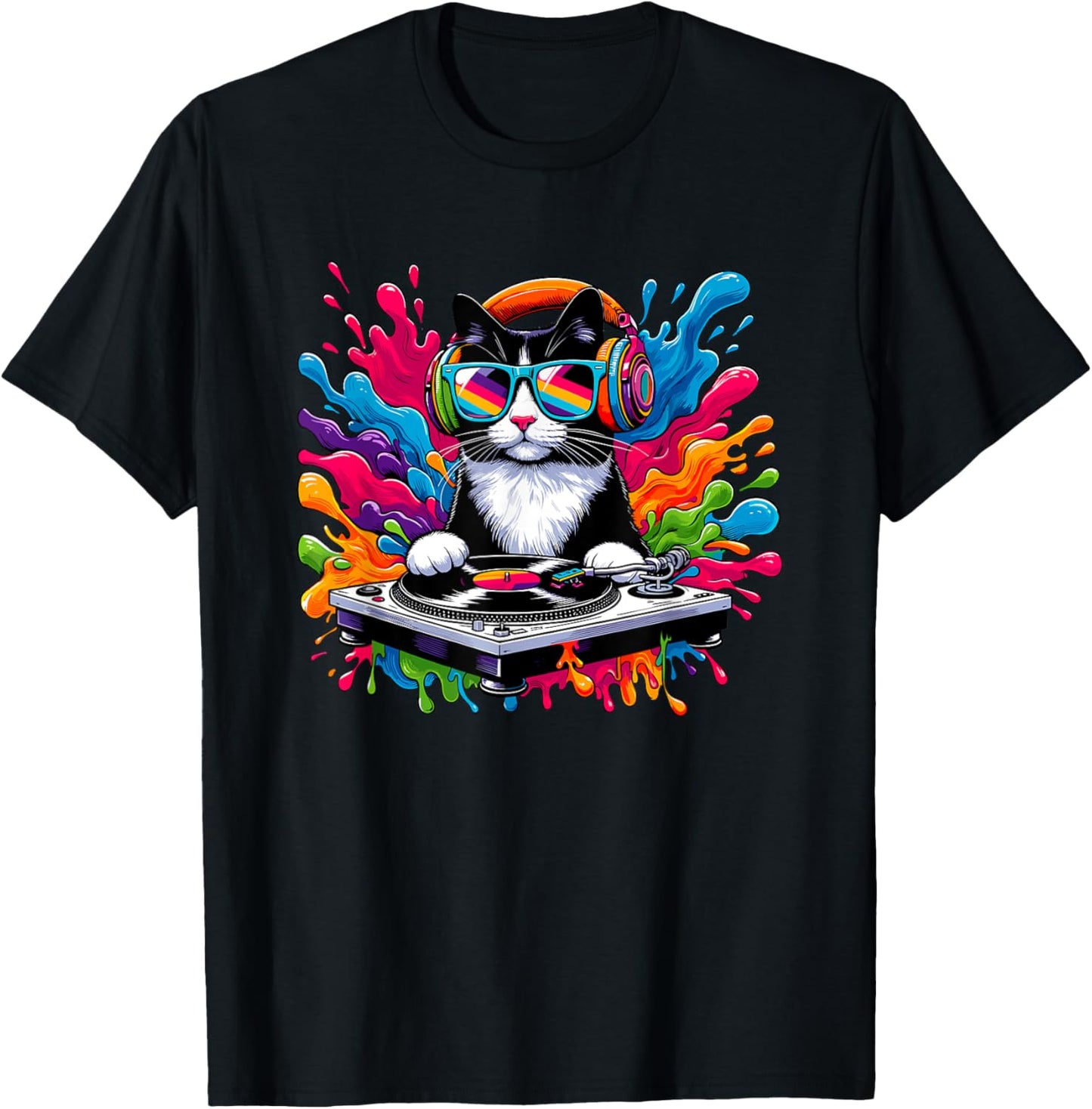 Cat DJ, DJing at Turntable, EDM, Pop Art & DeeJay, DJ T-Shirt