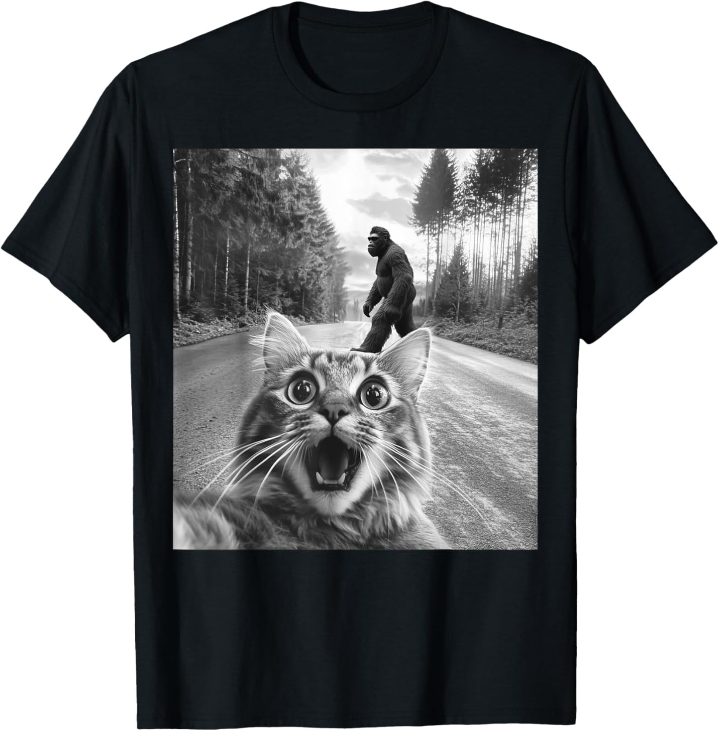 Funny Cat Selfie Bigfoot Big Foot Graphic Sasquatch Meme T-Shirt