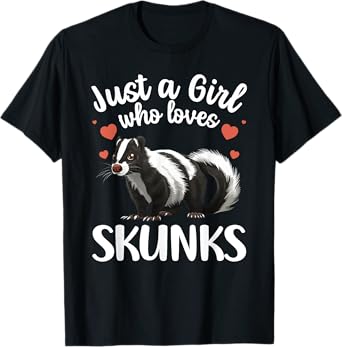 Cool Skunk Design For Women Girls Kids Animal Skunk Lover T-Shirt