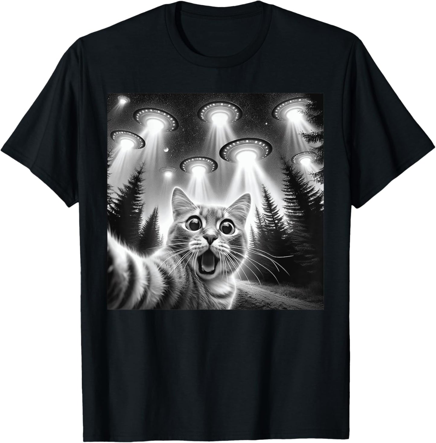 Cat Selfie With Alien UFO Funny Cat Gifts for Men Women Kid T-Shirt