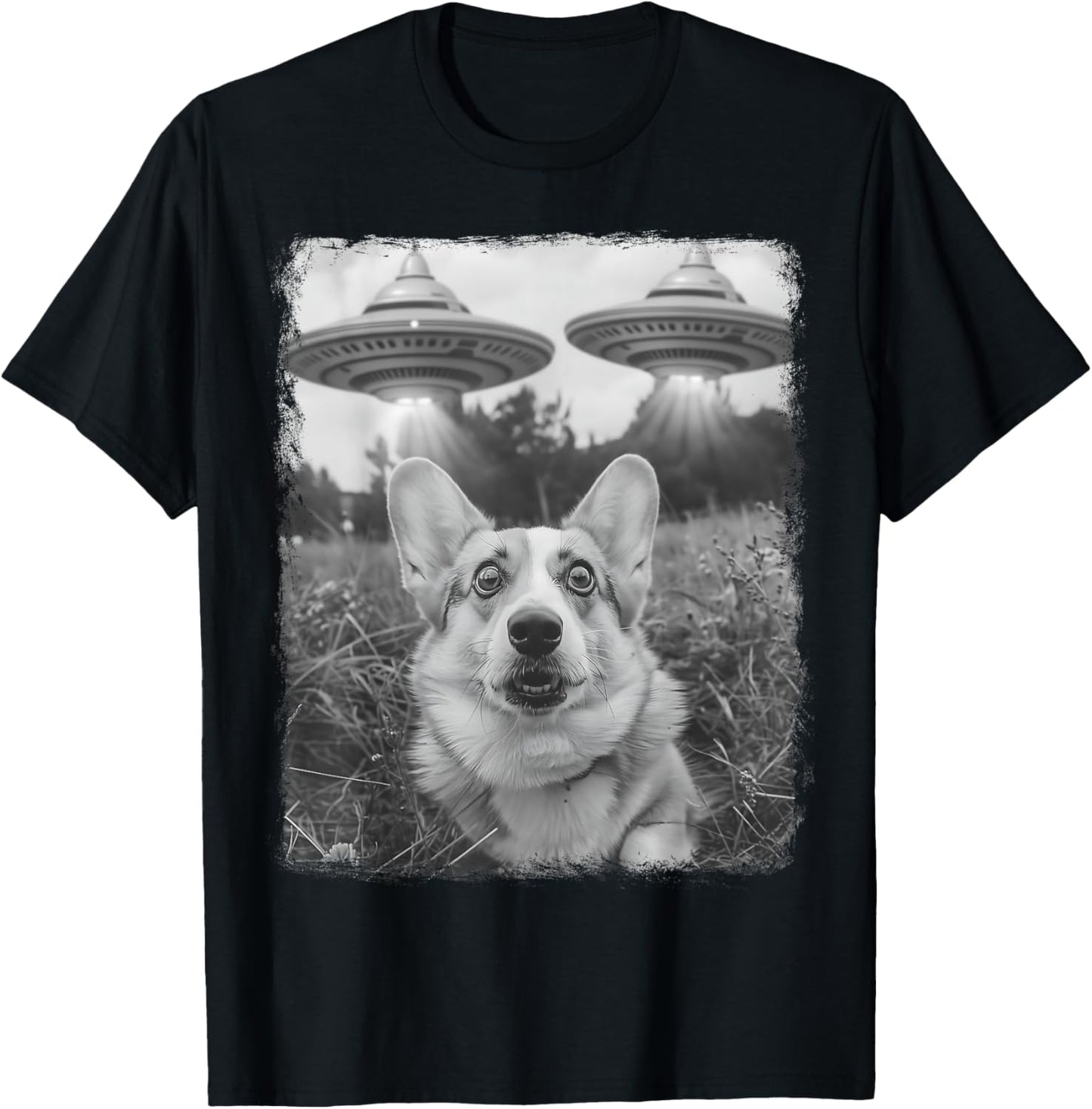 Corgi Dog UFO Alien Extraterrestrial Selfie T-Shirt