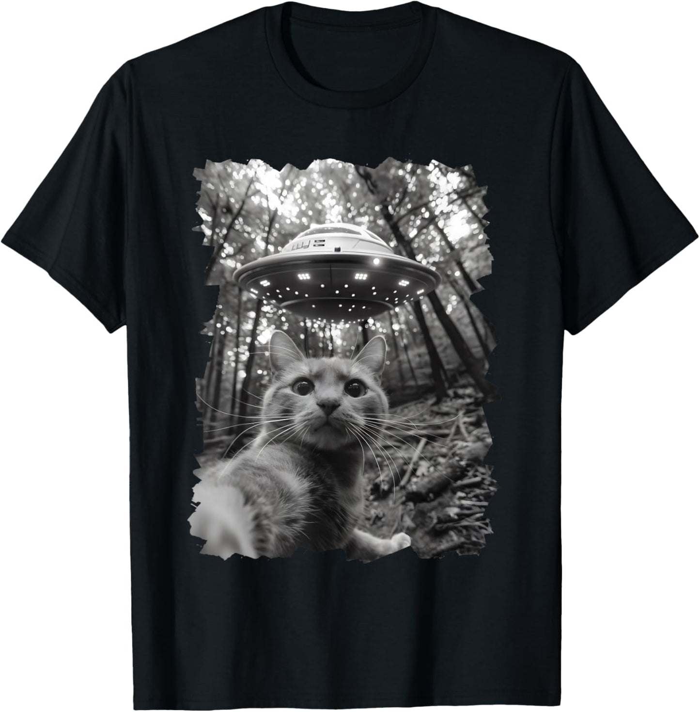 Funny Cat UFO, Funny Alien Cat Selfie UFO for Cats Lovers T-Shirt