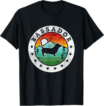Vintage Bassador Retro Dog Mom Dad T-Shirt for Men Women