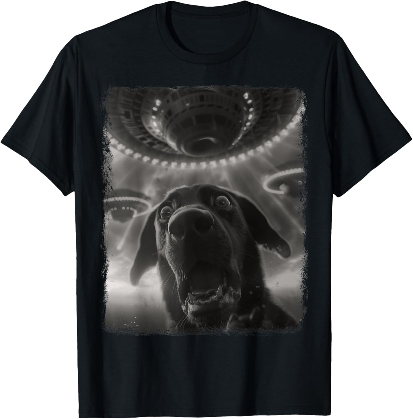 Labrador Dog UFO Alien Extraterrestrial Selfie T-Shirt