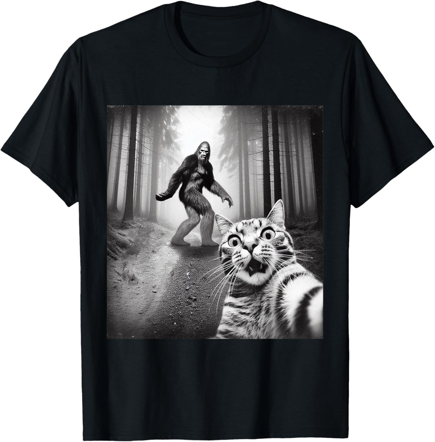Funny Cat Selfie With Sasquatch Bigfoot T-Shirt