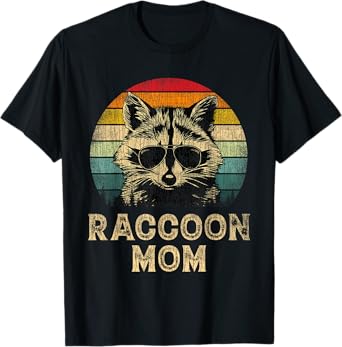Vintage Raccoon Mom Raccoon Lovers Mommy Mother's Day T-Shirt