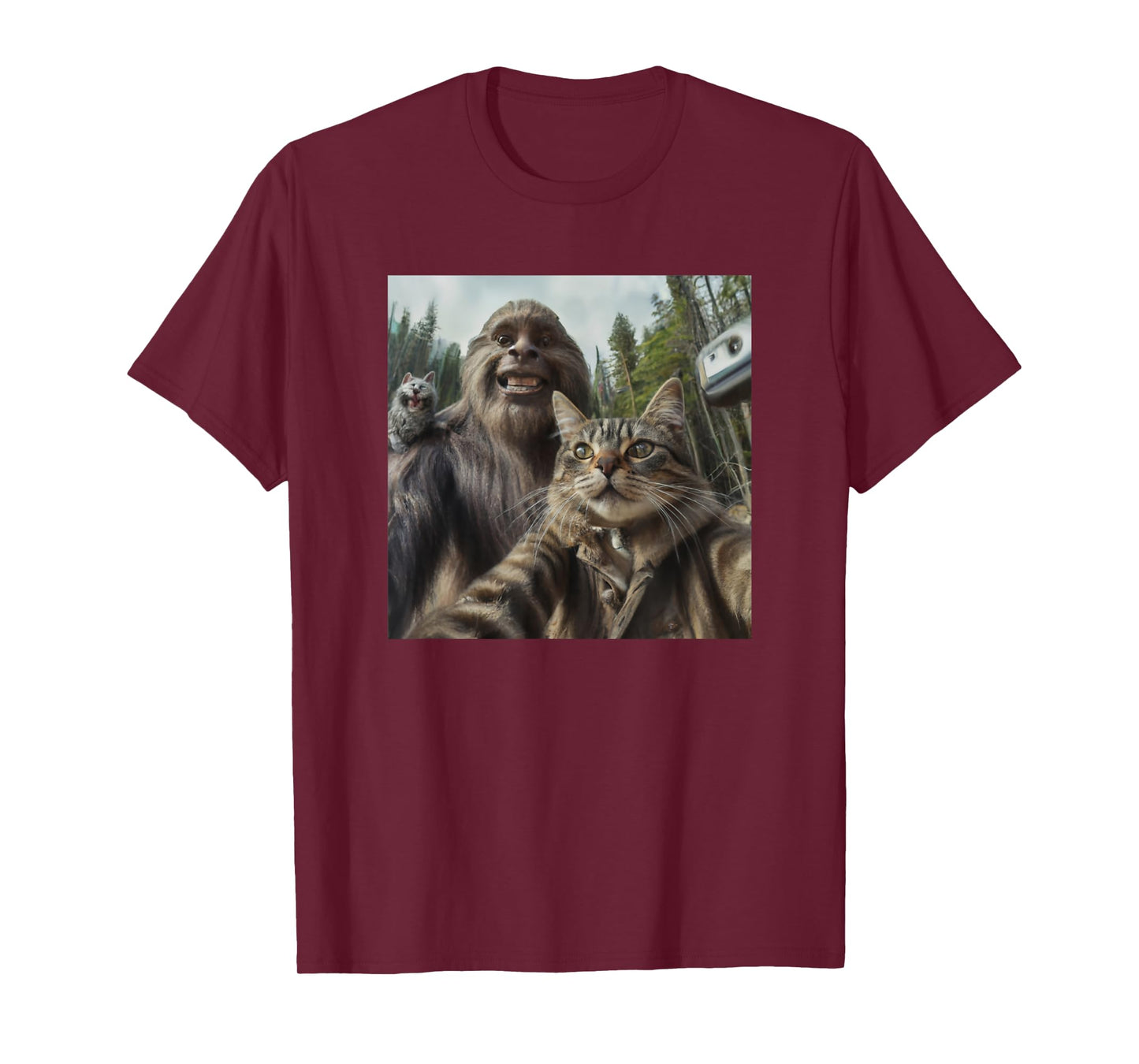 Cat Bigfoot Sasquatch Selfie Photo Funny Retro Classic Humor T-Shirt