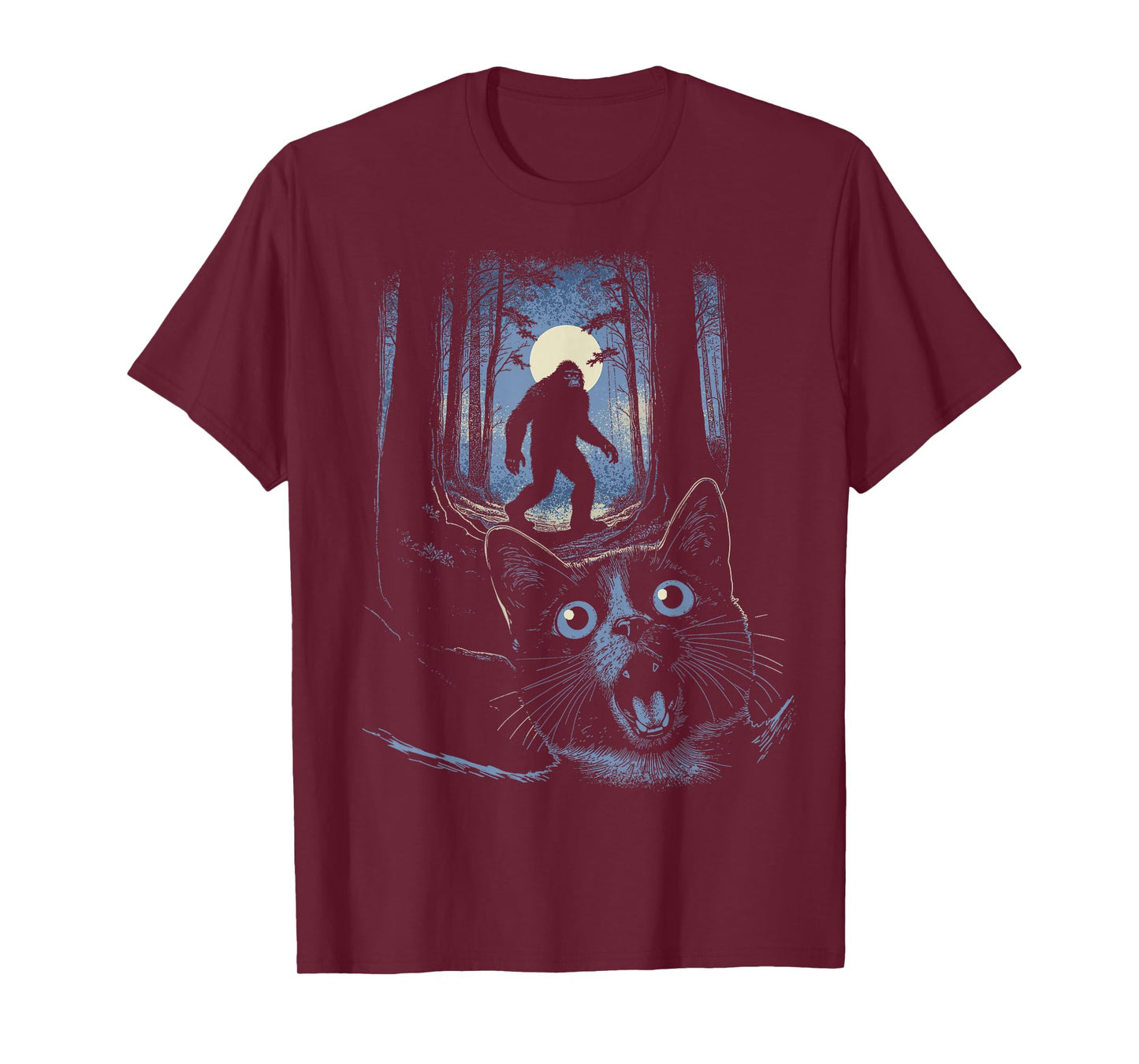 Funny Surprised Scared Cat Selfie With Bigfoot Sasquatch T-Shirt