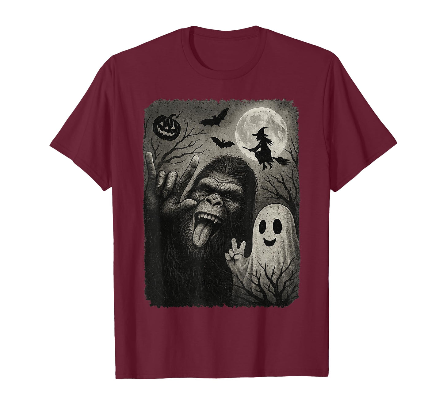Funny Bigfoot Selfie With Boo Halloween Costume Mens Womens T-Shirt