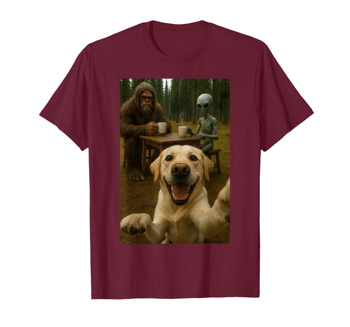 Dog Selfie With Bigfoot Alien Funny T-Shirt