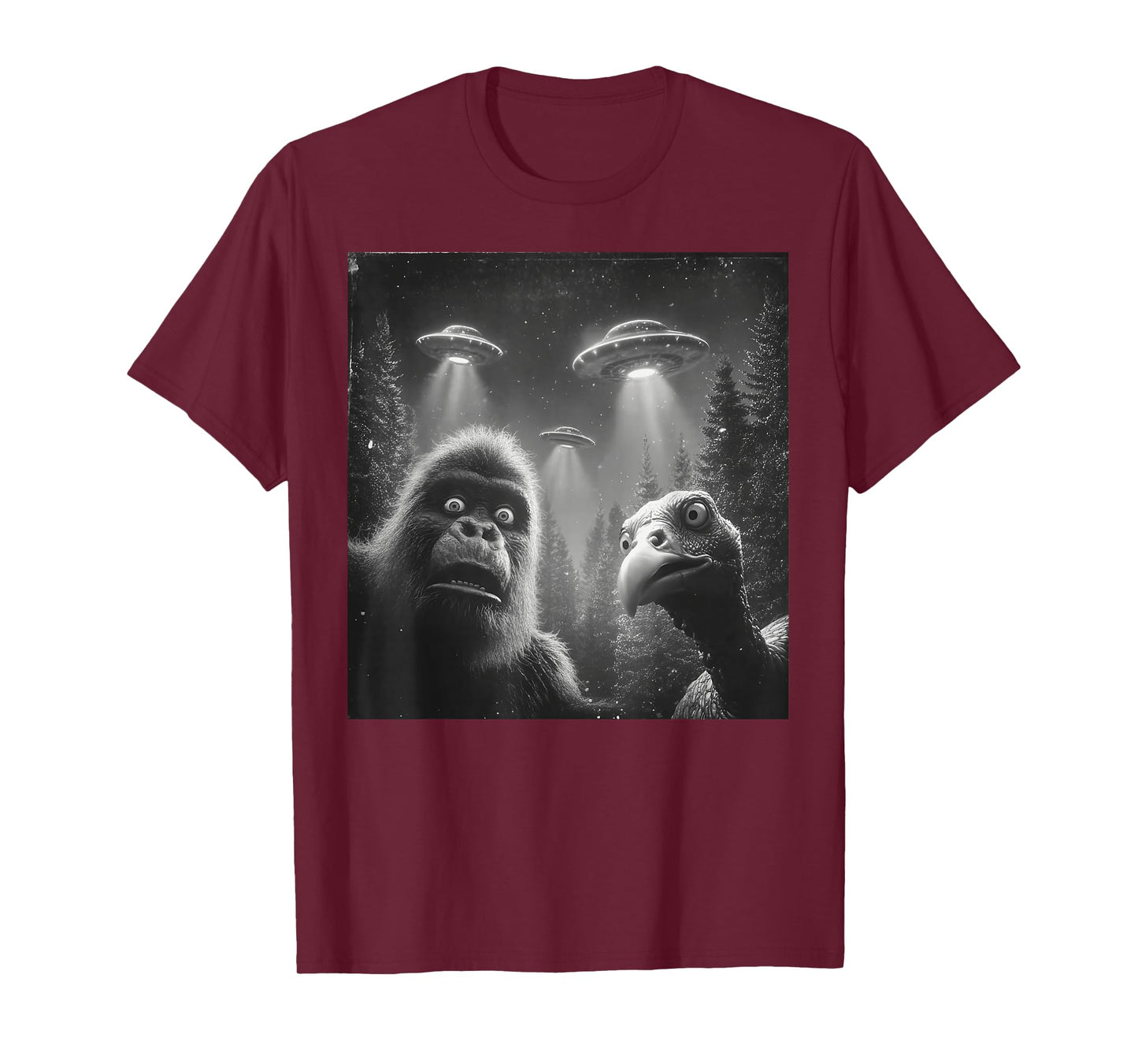 Funny Thanksgiving Bigfoot Turkey Selfie UFO Sasquatch T-Shirt