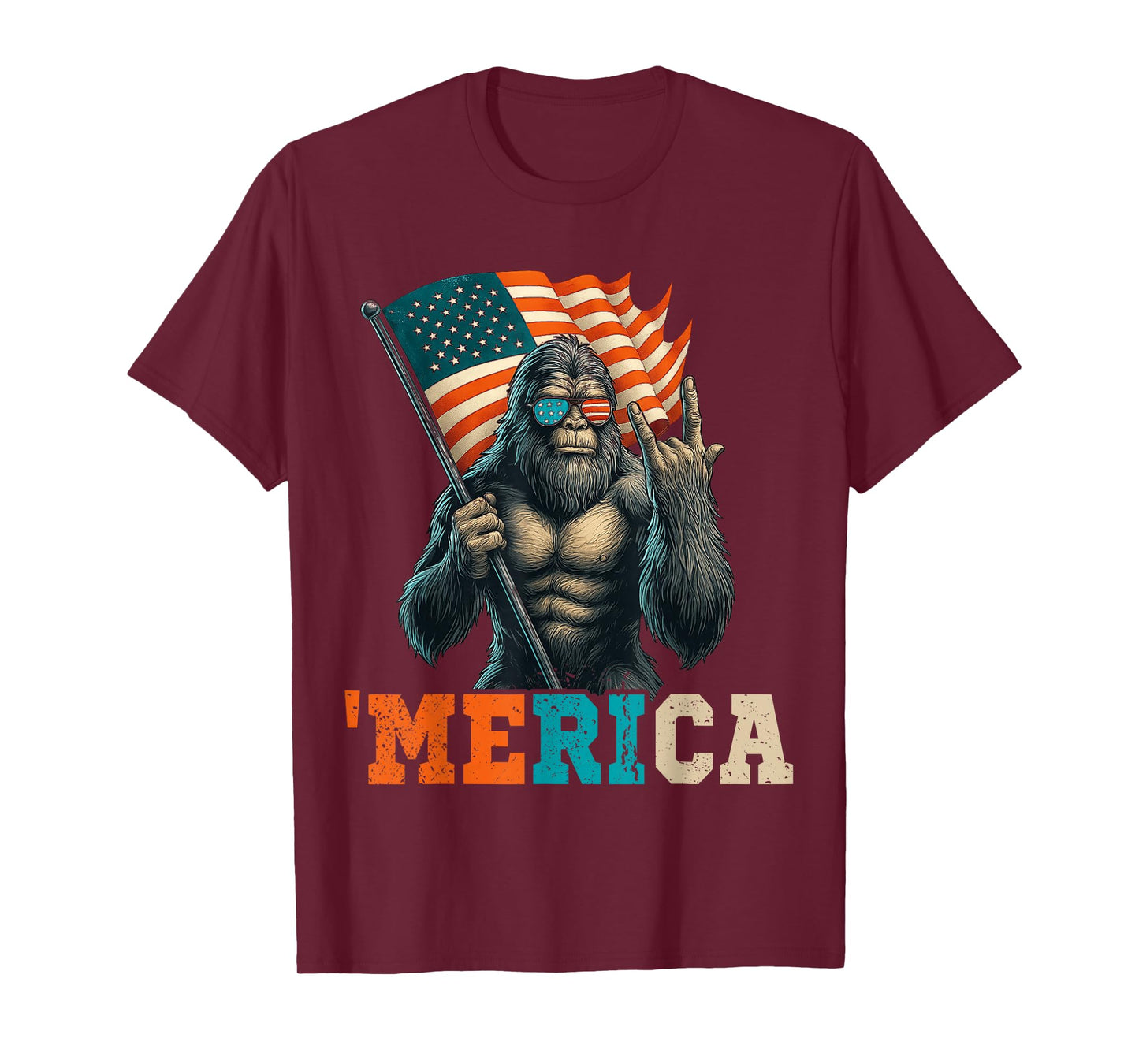 Funny Bigfoot American Flag Patriotic Sasquatch 4th of July T-Shirt