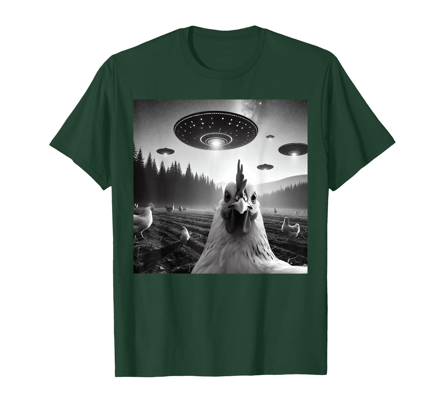 Chicken Rooster Funny Selfie Chicken with UFOs Weird Aliens T-Shirt