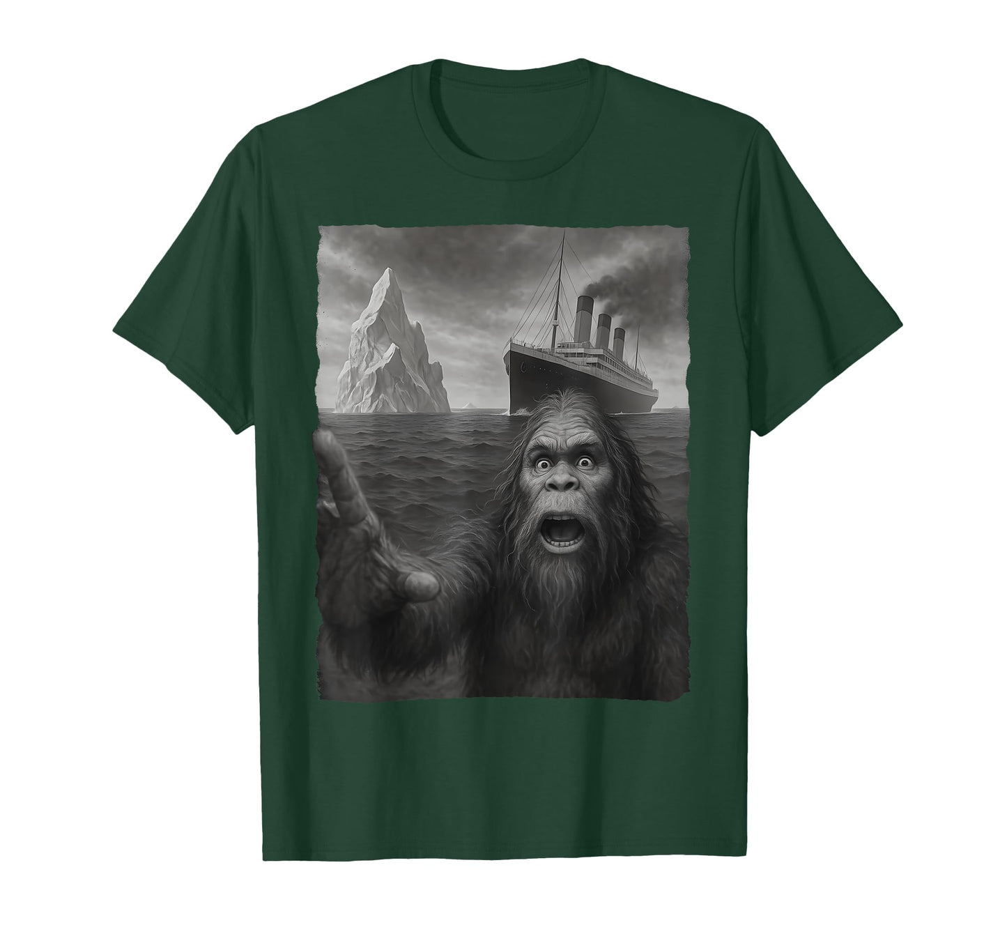 Funny Bigfoot Selfie Titanic T-Shirt