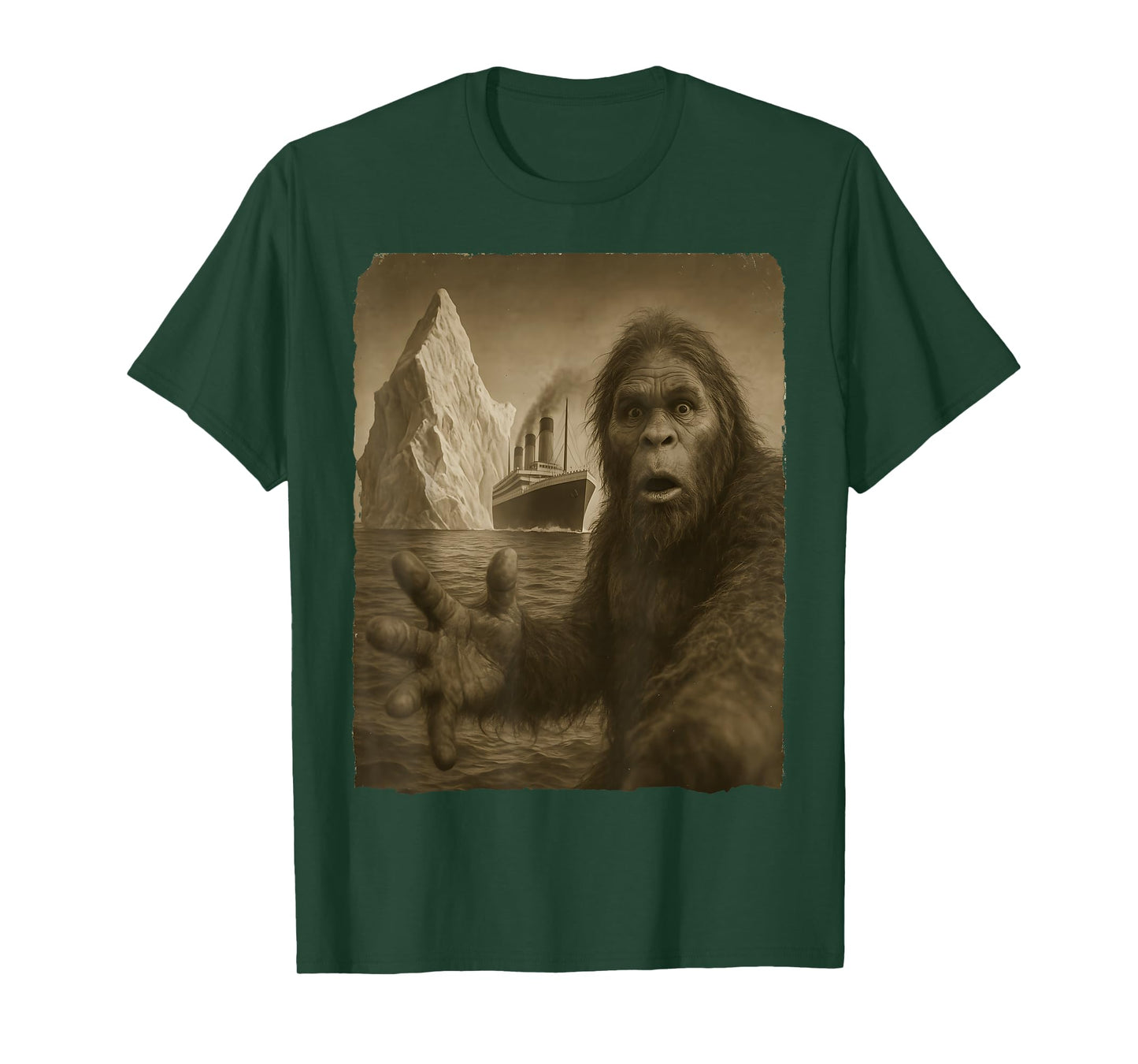 Funny Bigfoot Selfie Titanic T-Shirt