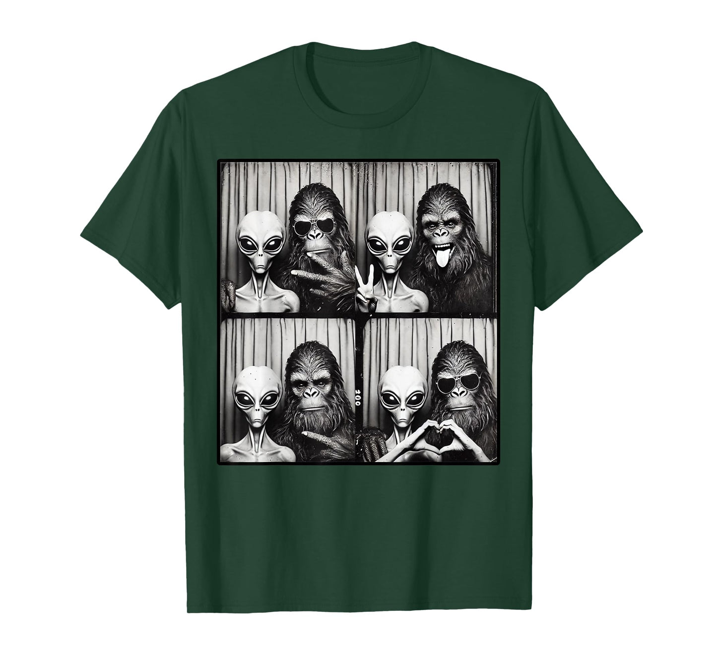 Funny Photobooth Sasquatch UFO Bigfoot And Alien Photobooth T-Shirt