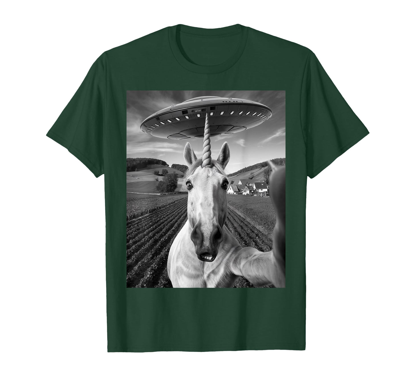 Unicorn Selfie With Alien UFO Funny Unicorn Gifts For Women T-Shirt