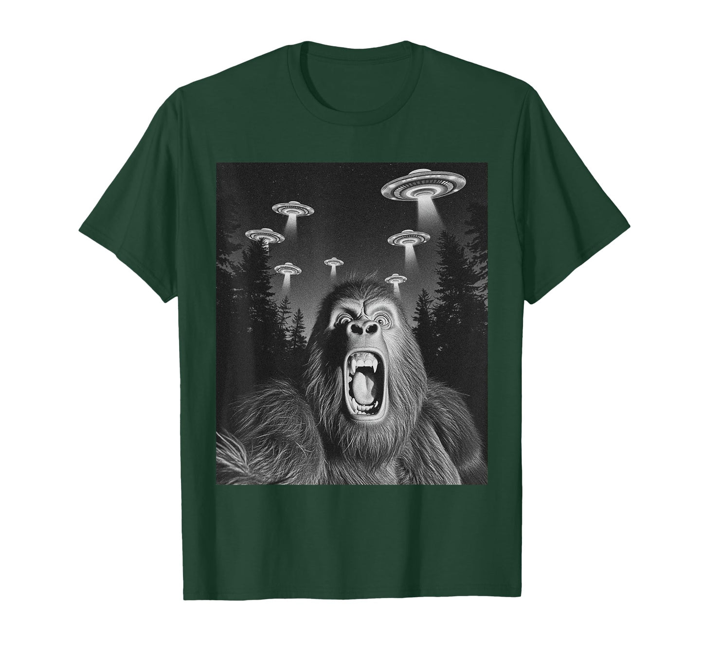 Surprised Bigfoot Selfie With UFO Sasquatch Meme Men Boy Kid T-Shirt
