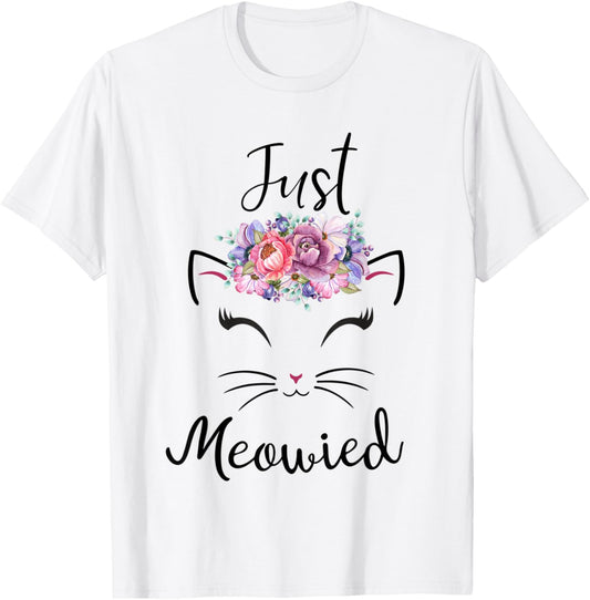 Cute Cat Lover Married Couple Just Meowied Newlyweds T-Shirt