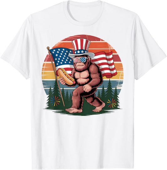 Funny Patriotic Bigfoot Hot Dog 4th of July Retro USA T-Shirt