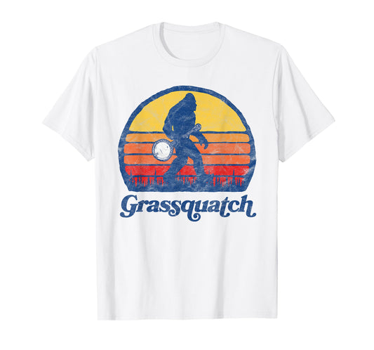 Grassquatch! Funny Bigfoot & Banjo Bluegrass Sasquatch Shirt T-Shirt
