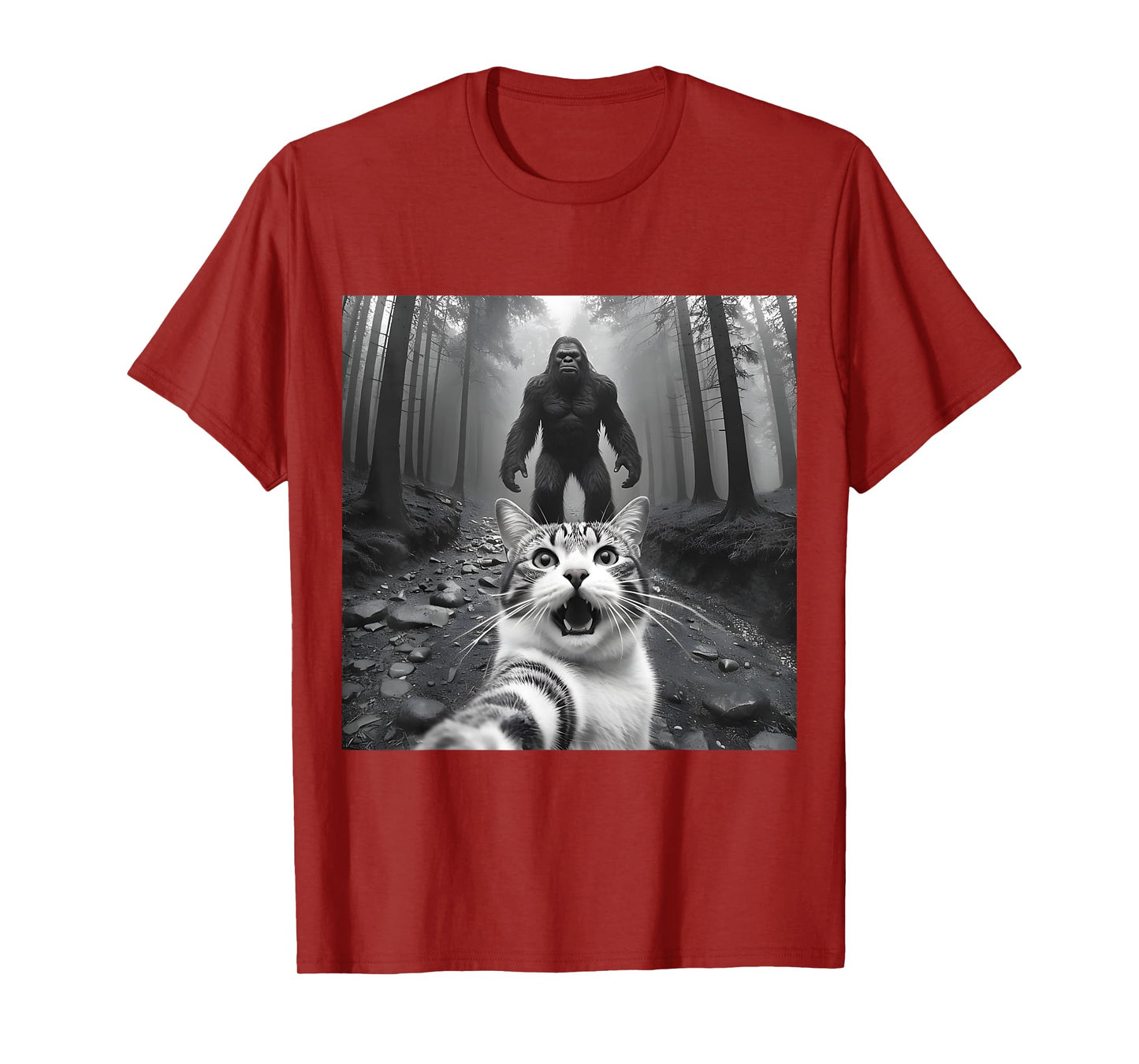 Funny Surprised Scared Cat Selfie With Sasquatsch Bigfoot Men Women Girls Kids T-Shirt