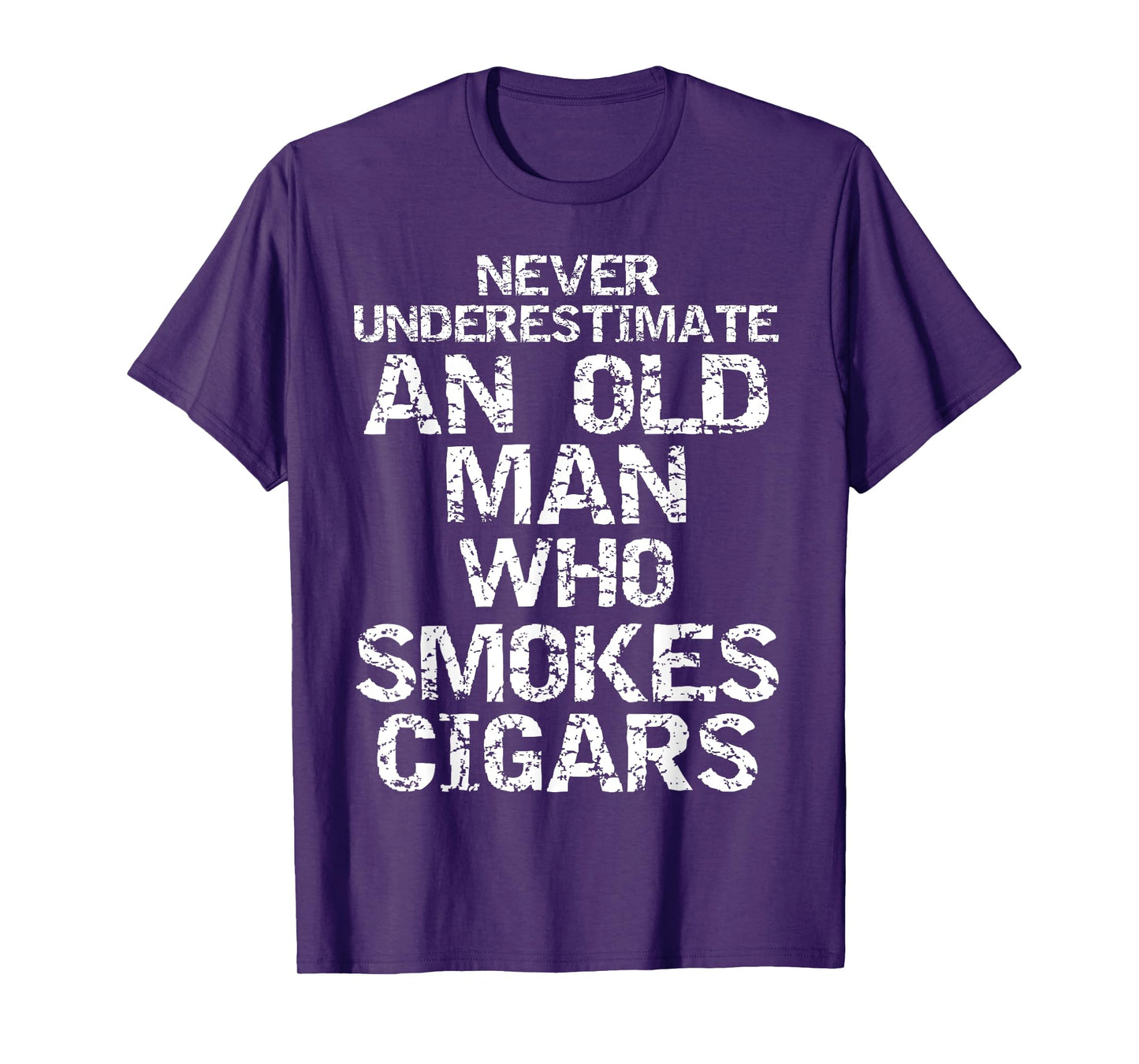 Dad Gift Never Underestimate an Old Man who Smokes Cigars T-Shirt