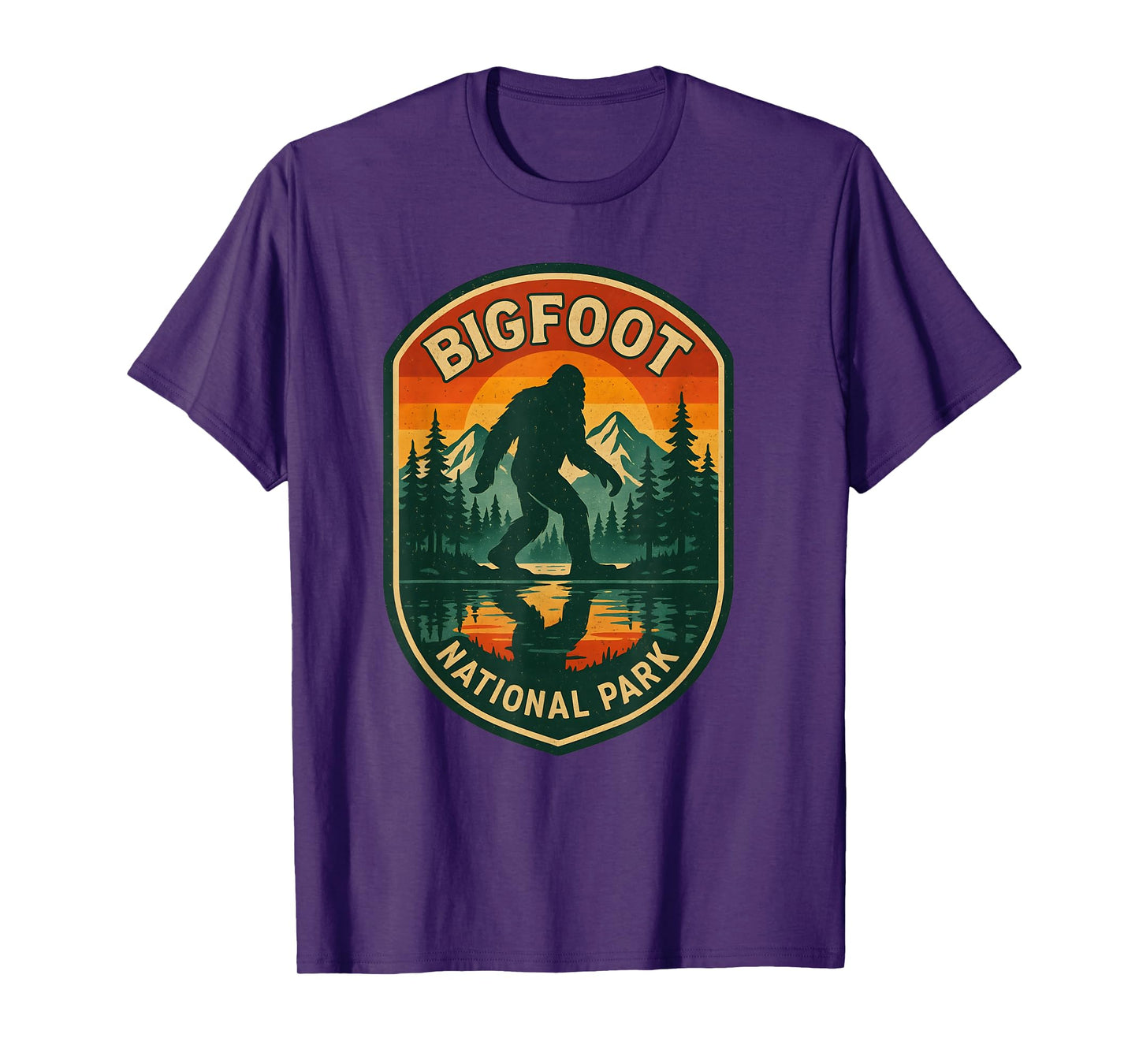 Bigfoot National Park Camping Retro Sasquatch Cryptid Outfit T-Shirt