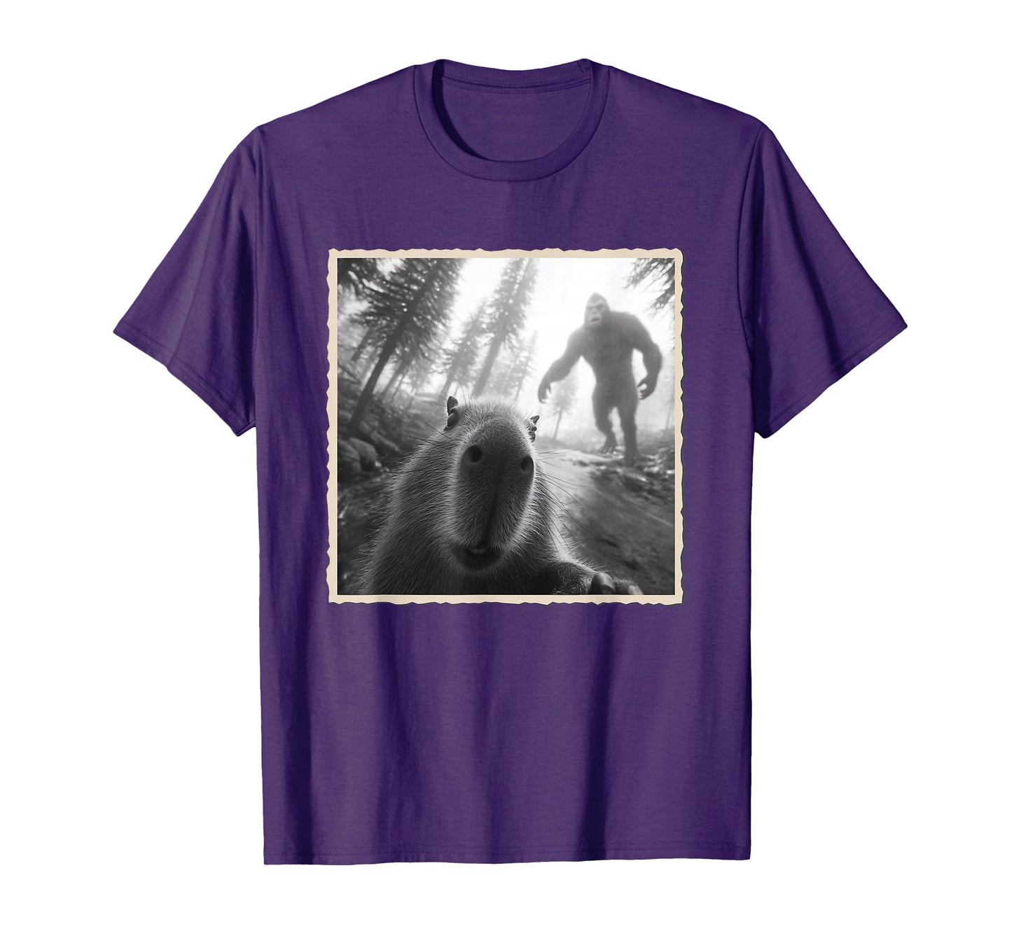 Capybara Scared Selfie With Bigfoot & Funny Sasquatch T-Shirt