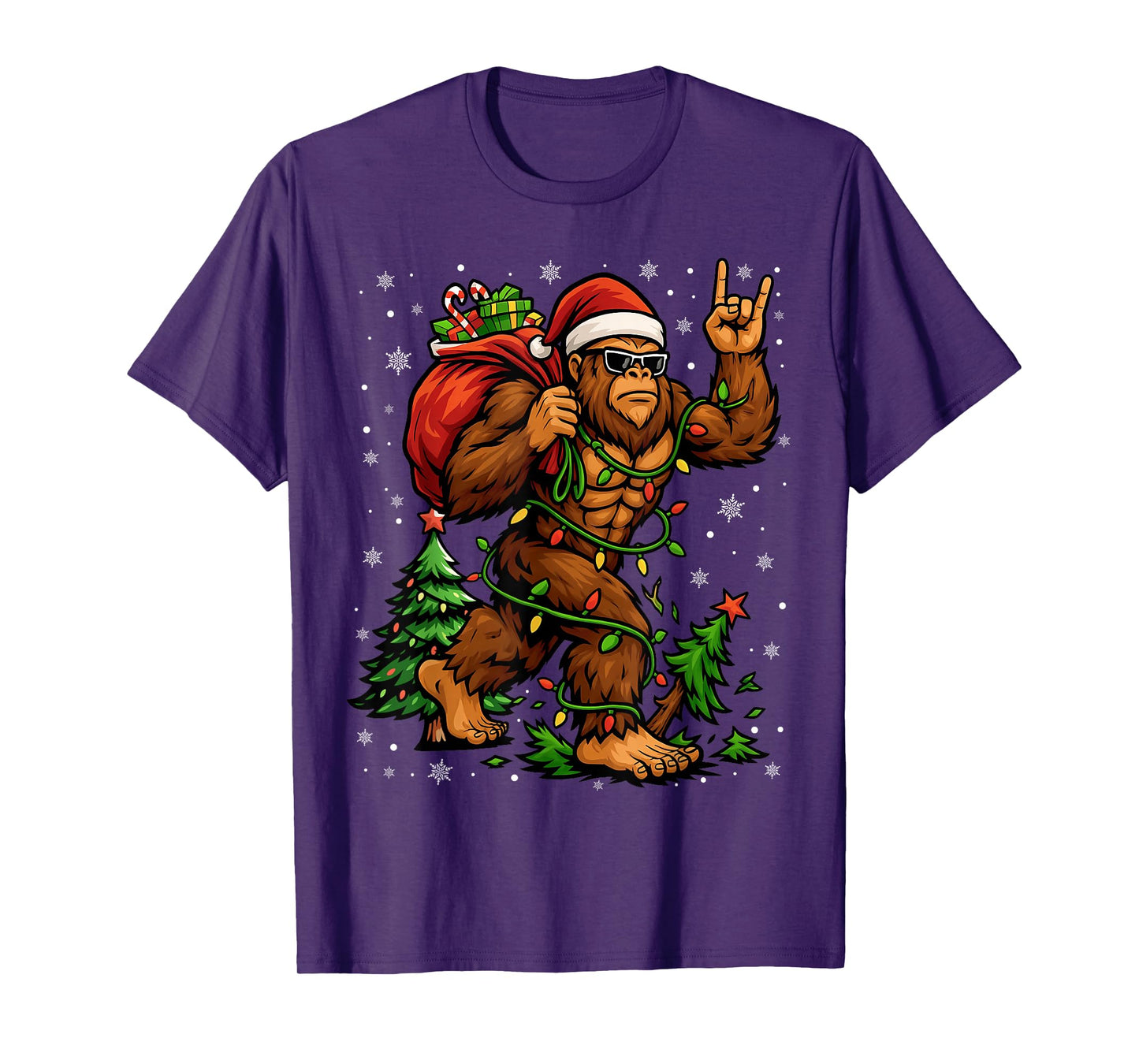 Santa Bigfoot Christmas Tree Xmas Lights Funny Sasquatch Men T-Shirt