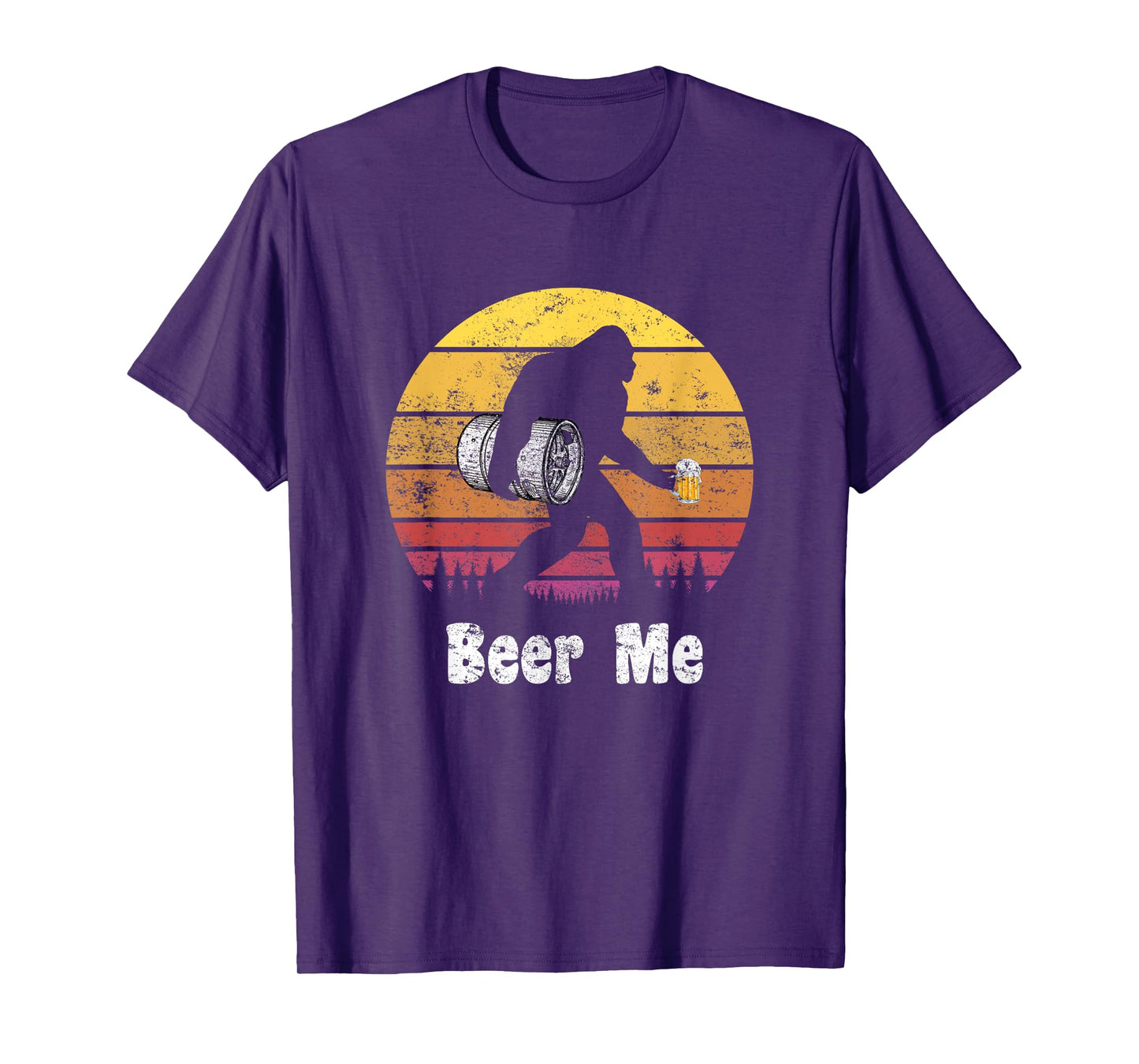 Bigfoot Loves Beer - Beer Me - Funny Bigfoot Beer Sasquatch T-Shirt
