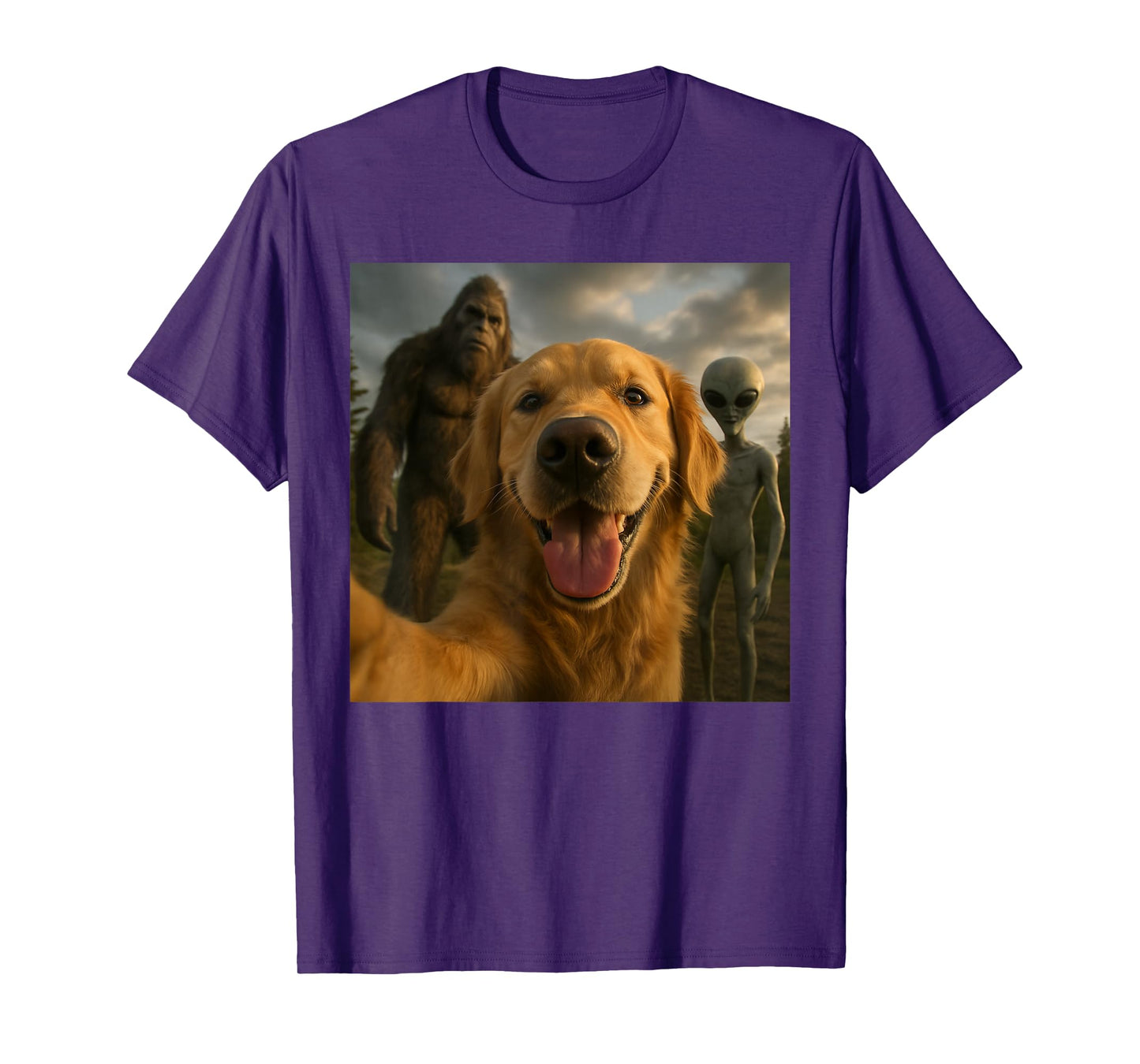 Funny Golden Retriever Dog Selfie with Alien & Bigfoot T-Shirt