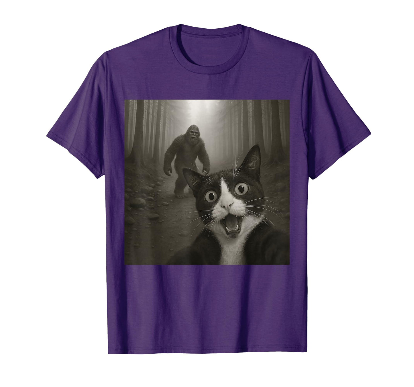 Funny Surprised Scared Tuxedo Cat Selfie With Bigfoot T-Shirt