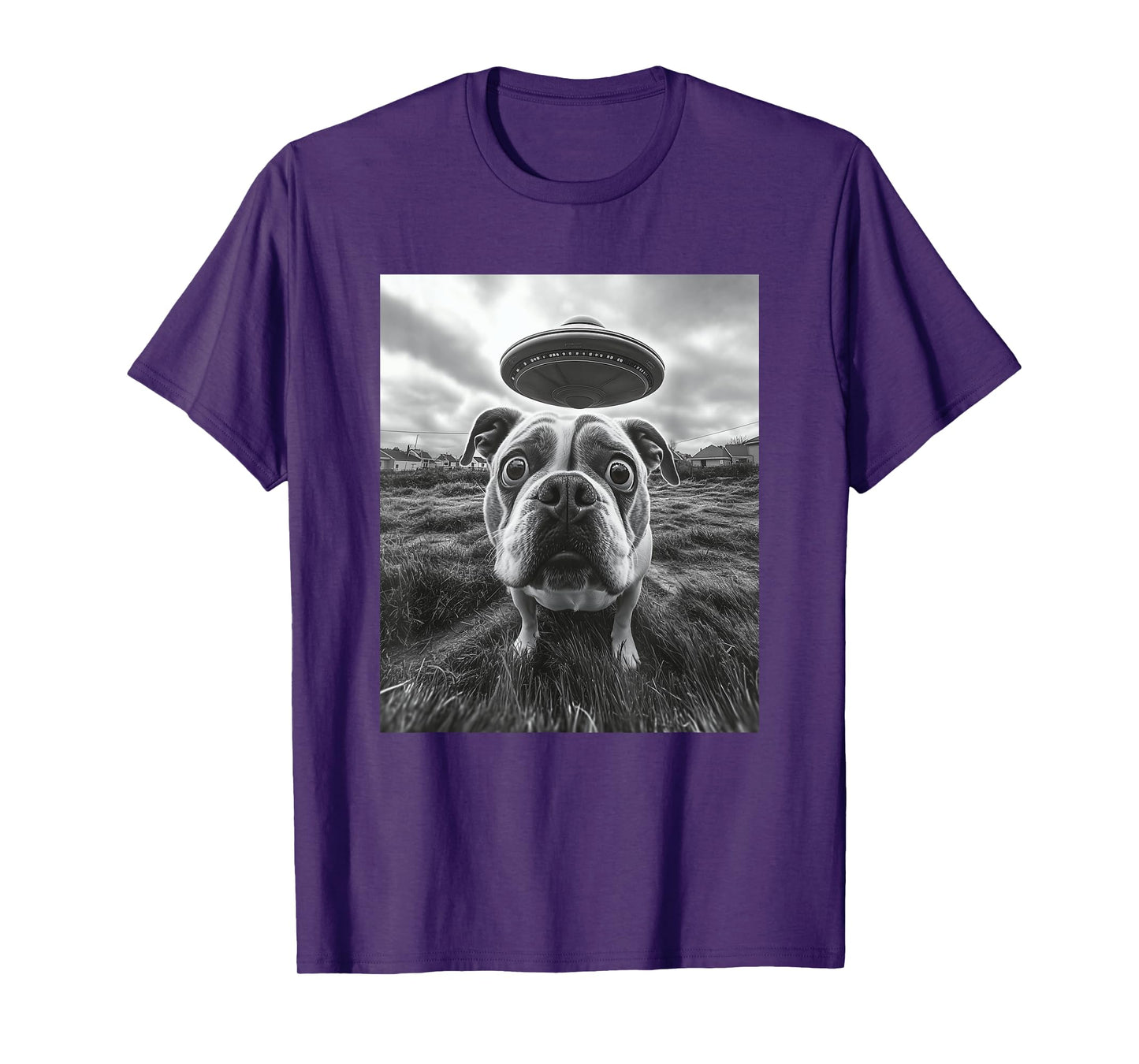 English Bulldog with UFO Graphic T-Shirt – Hilarious Dog Tee Men Women Kids T-Shirt