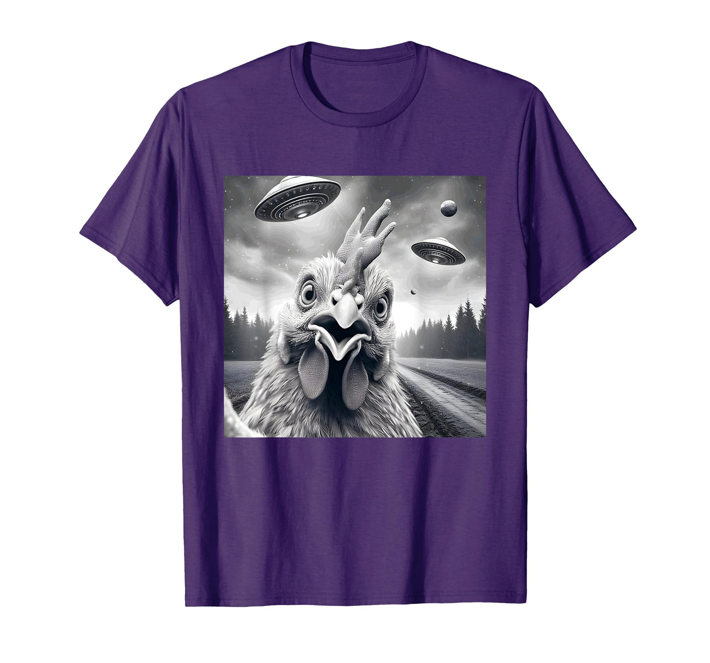 Chicken Rooster Funny Graphic Selfie with UFOs Weird Aliens T-Shirt