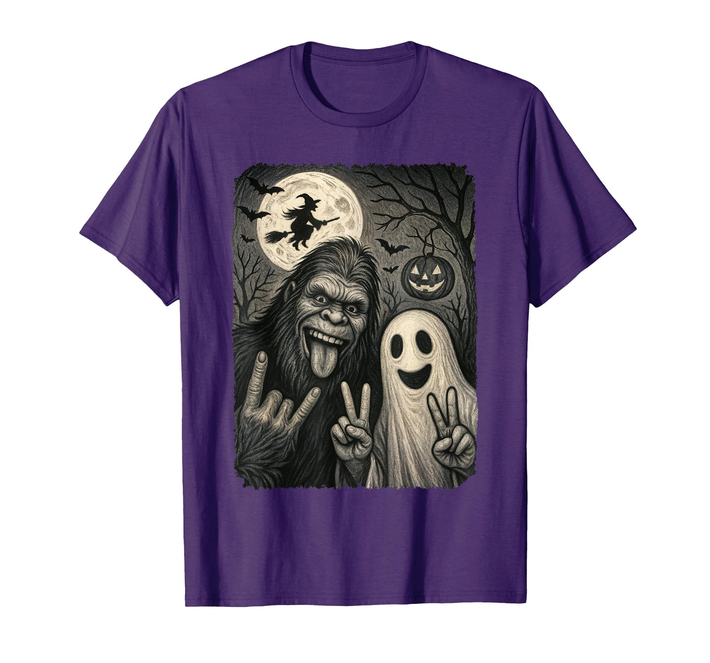 Funny Bigfoot Selfie with Boo Halloween Costume Mens Women T-Shirt