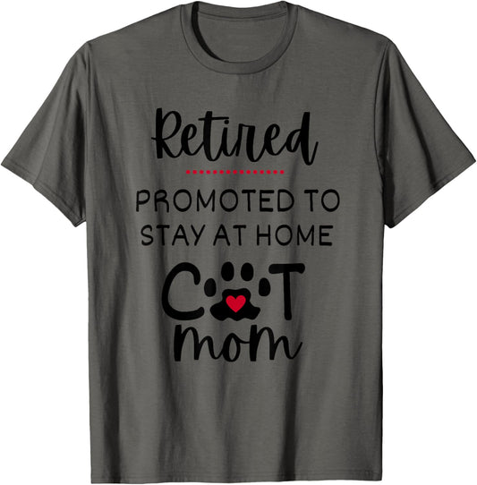 Funny Cat Mom Cat with Heart Retirement for Cat Lover T-Shirt