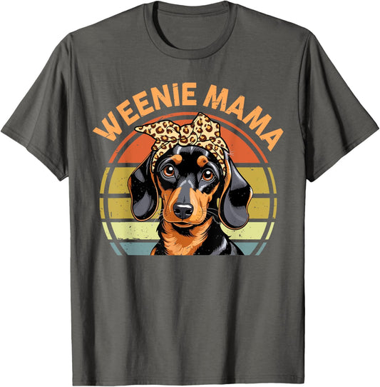 Wiener Dog Mom T-Shirt
