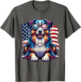 Vintage Australian Shepherd American Flag Pets Dogs USA US T-Shirt