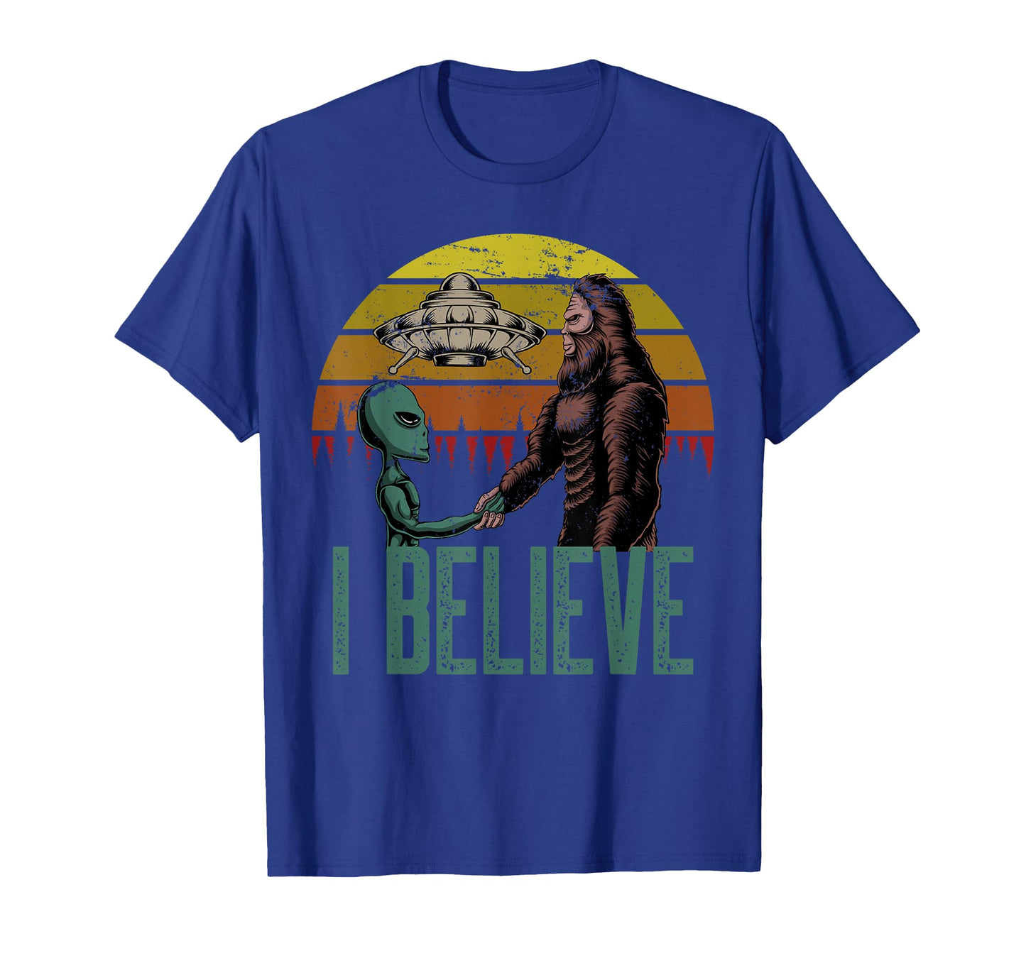 I Believe Bigfoot Alien UFO Flying Object Vintage T-Shirt