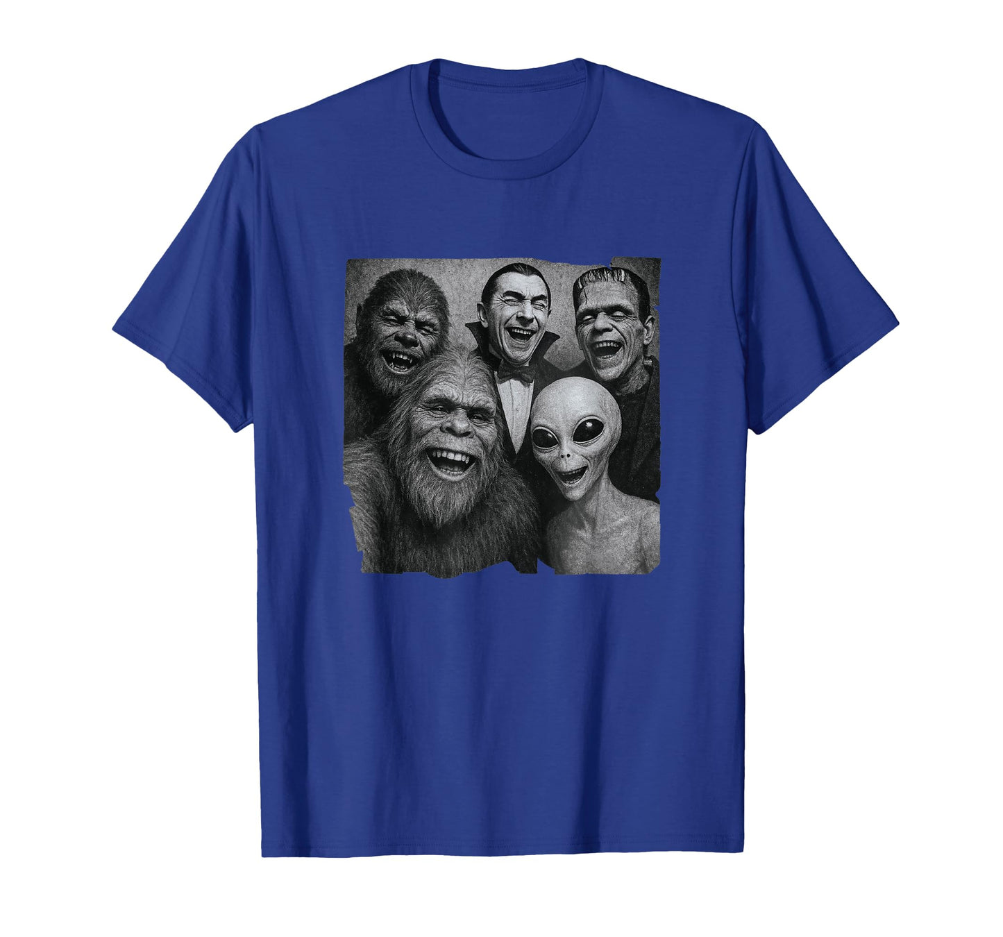 Halloween Bigfoot Alien Dracula Frankenstein Wolf Man Selfie T-Shirt